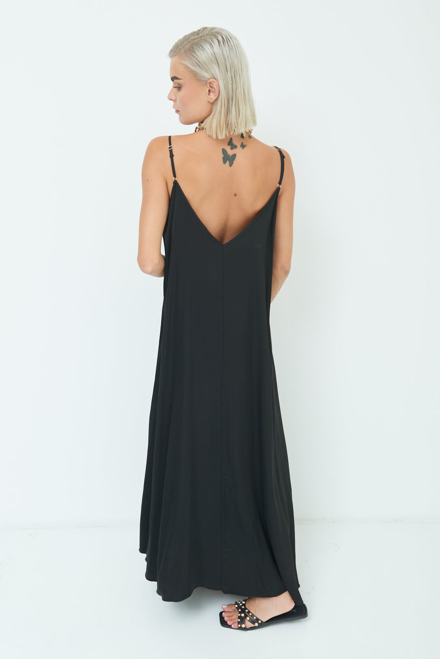 V-NECK MAXI KJÓLL